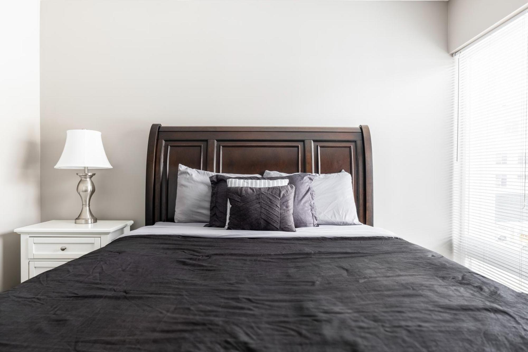 Luxury Downtown Townhome Unit 7 Кливланд Екстериор снимка